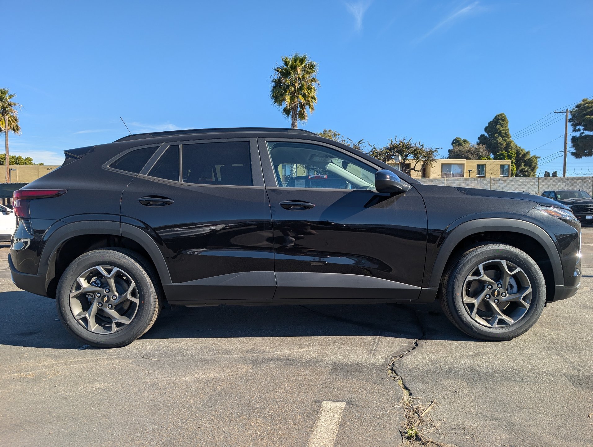 New 2026 Chevrolet Trax LT FWD image 7