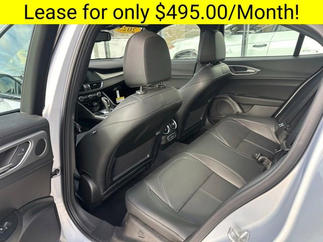 Used 2025 Alfa Romeo Giulia AWD w/ Driving Assist Package image 8