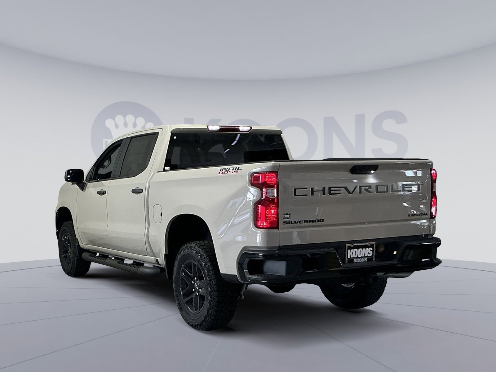 New 2026 Chevrolet Silverado 1500 Custom Trail Boss w/ LPO, Dark Essentials Package AWD/4WD image 14