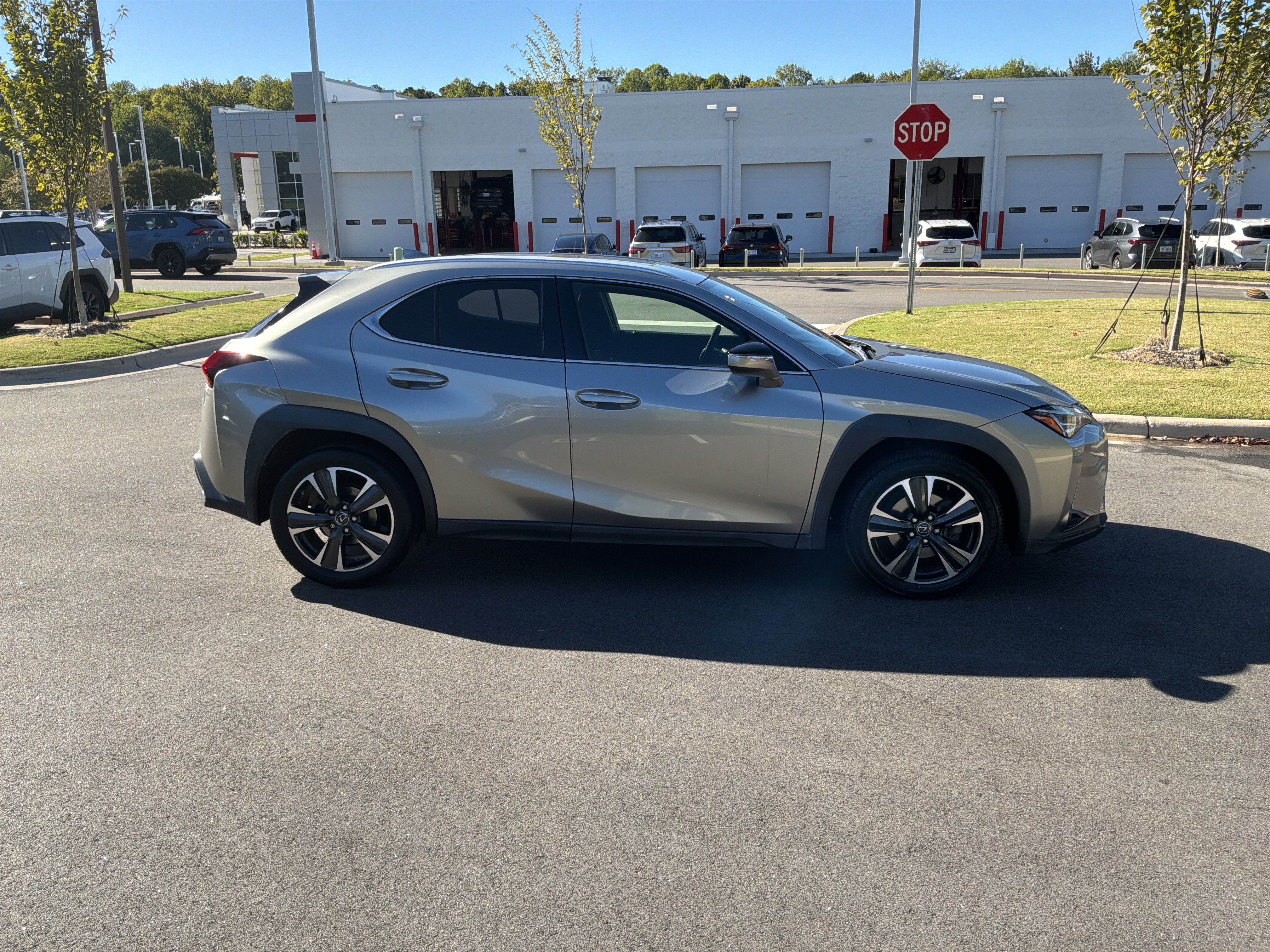Used 2019 Lexus UX 200 w/ Accessory Package 2 FWD image 11
