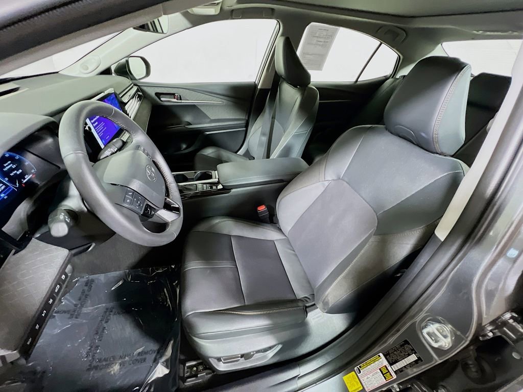 Certified 2025 Toyota Camry XLE w/ Premium Plus Package AWD/4WD image 19