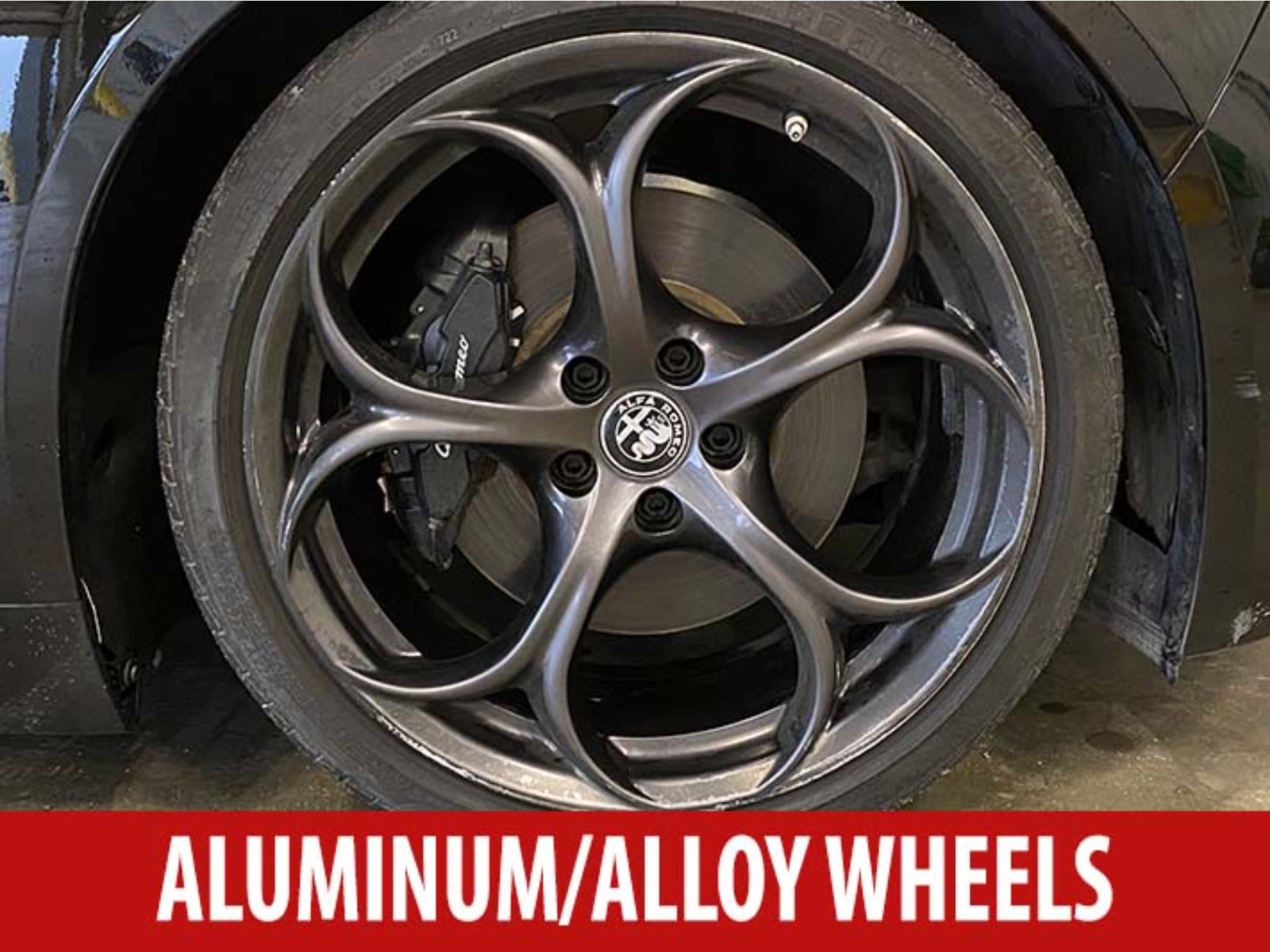 Used 2019 Alfa Romeo Giulia w/ Nero Edizione RWD image 6