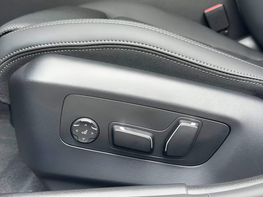 New 2027 BMW 530i w/ M Sport Package RWD image 11