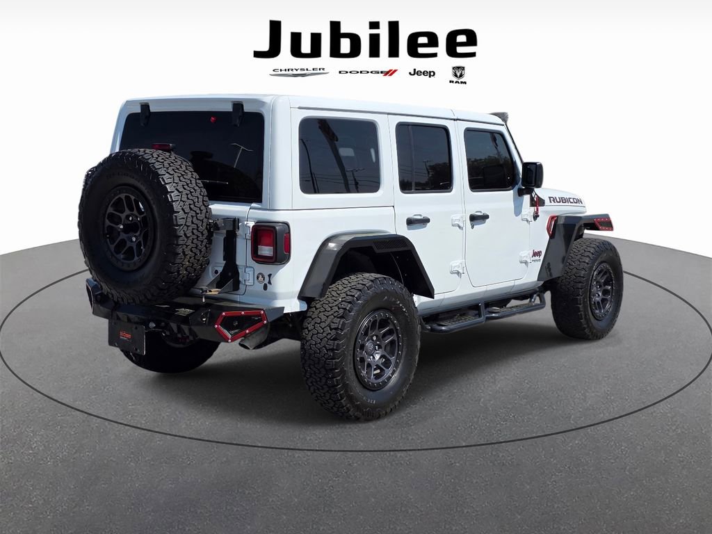 Used 2021 Jeep Wrangler Unlimited Rubicon w/ Xtreme Recon 35" Tire Package AWD/4WD image 5