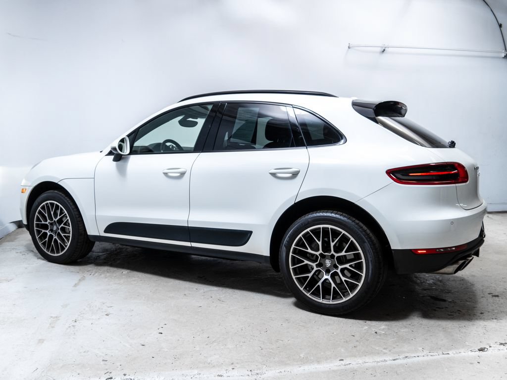 Used 2015 Porsche Macan S AWD/4WD image 2