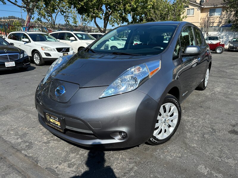 Used 2017 Nissan Leaf S w/ Charge Package