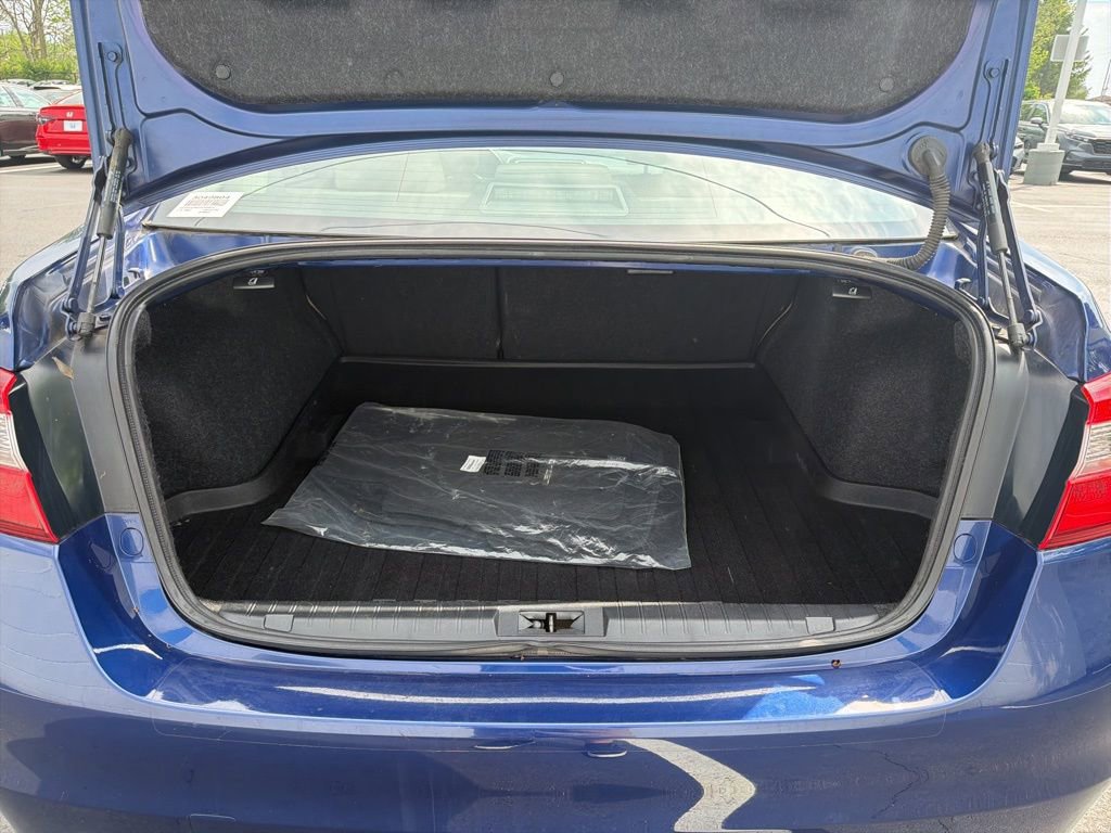 Used 2017 Subaru Legacy 2.5i Premium AWD/4WD image 20