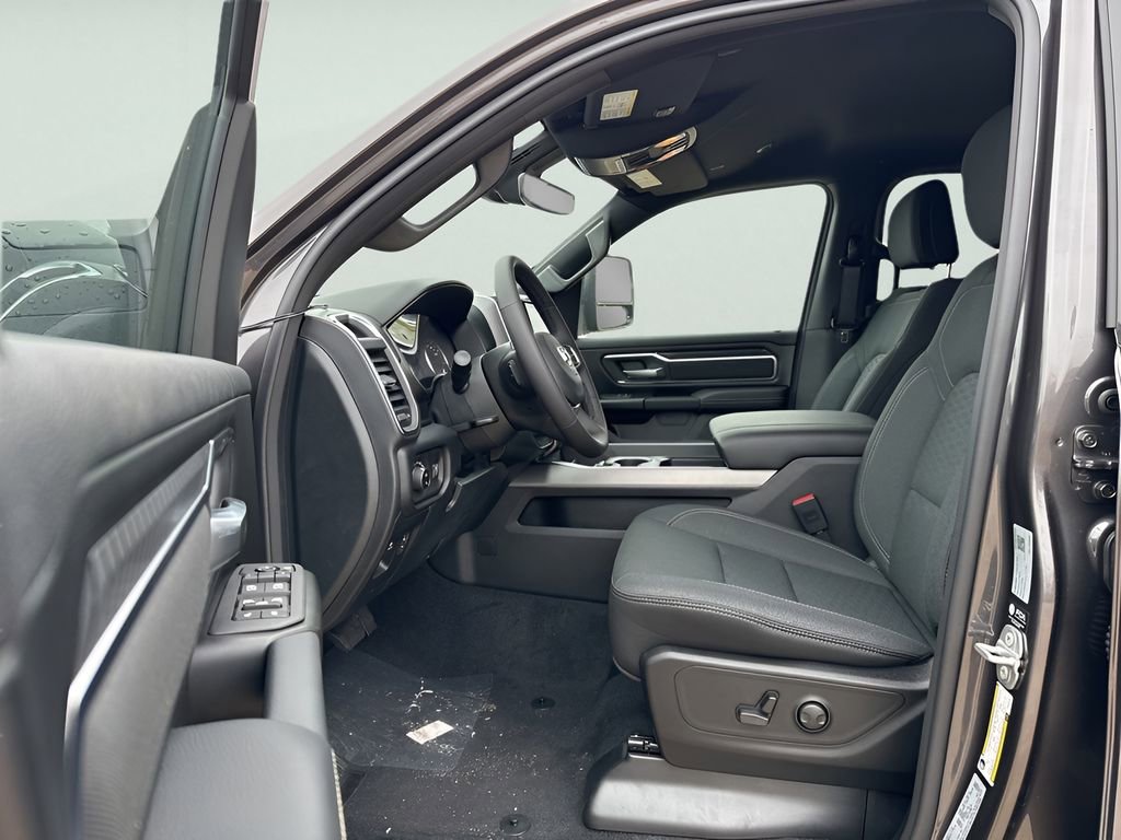 New 2026 RAM 1500 Big Horn w/ Night Edition image 18