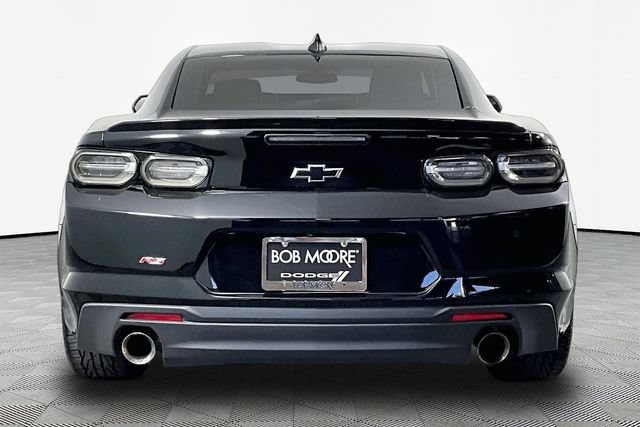 Used 2022 Chevrolet Camaro LT w/ RS Package RWD image 5