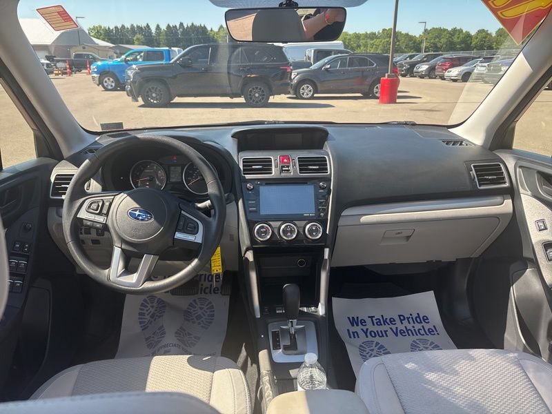 Used 2017 Subaru Forester 2.5i Premium w/ All-Weather Package AWD/4WD image 21