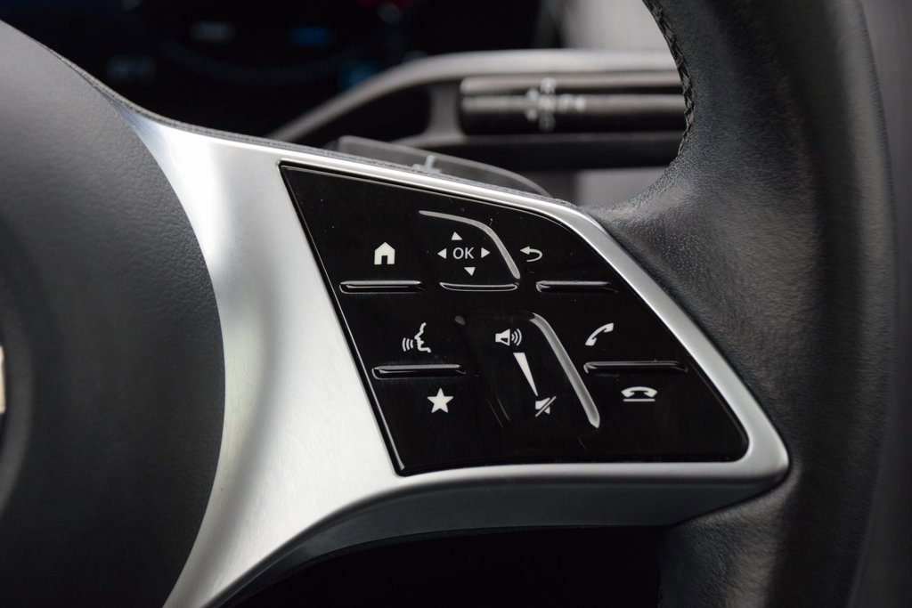 Used 2023 Mercedes-Benz GLC 300 image 25