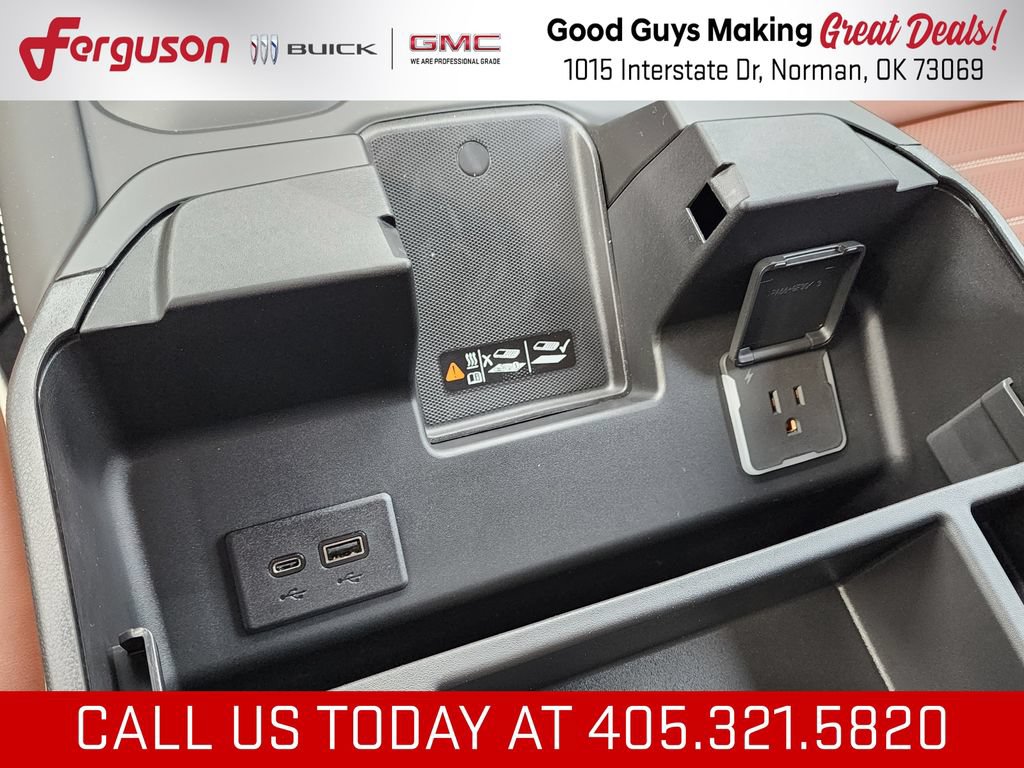 New 2026 GMC Sierra 3500 Denali Ultimate AWD/4WD image 36