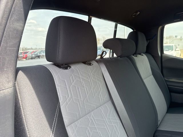 Used 2020 Toyota Tacoma TRD Off-Road image 44