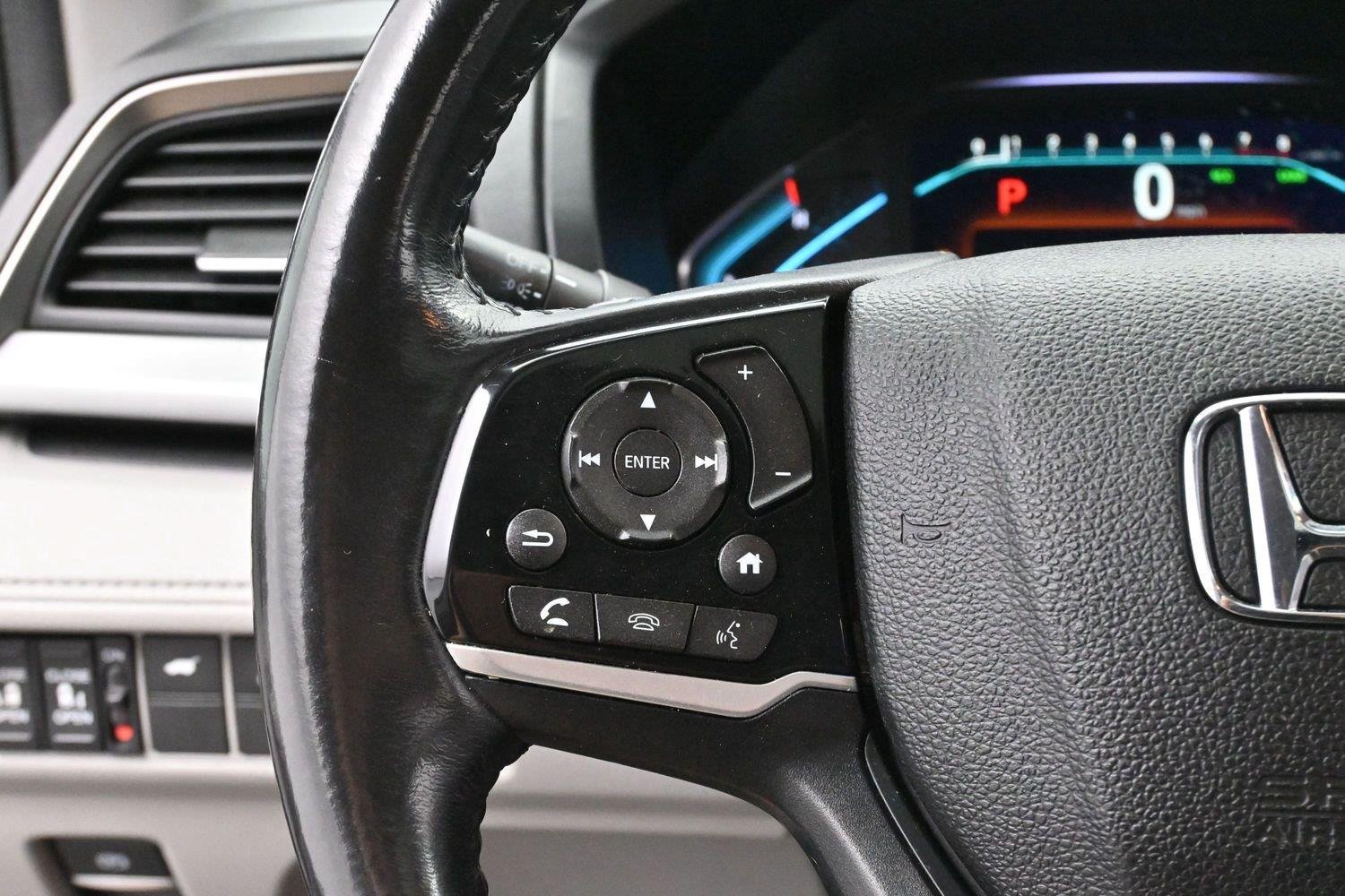 Used 2018 Honda Odyssey EX-L image 17