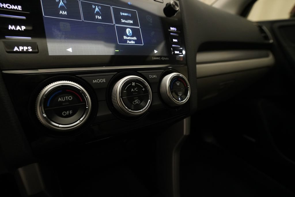 Used 2016 Subaru Forester 2.5i Touring w/ Eyesight & Navigation System image 22