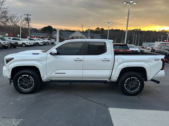 Used 2024 Toyota Tacoma TRD Sport image 6