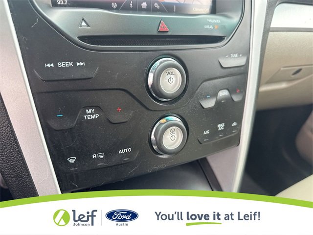 Used 2015 Ford Explorer XLT w/ Equipment Group 202B image 21