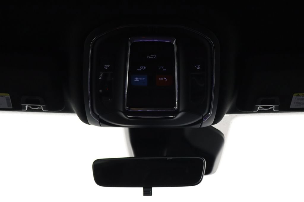Used 2025 Jeep Grand Cherokee L Laredo AWD/4WD image 25
