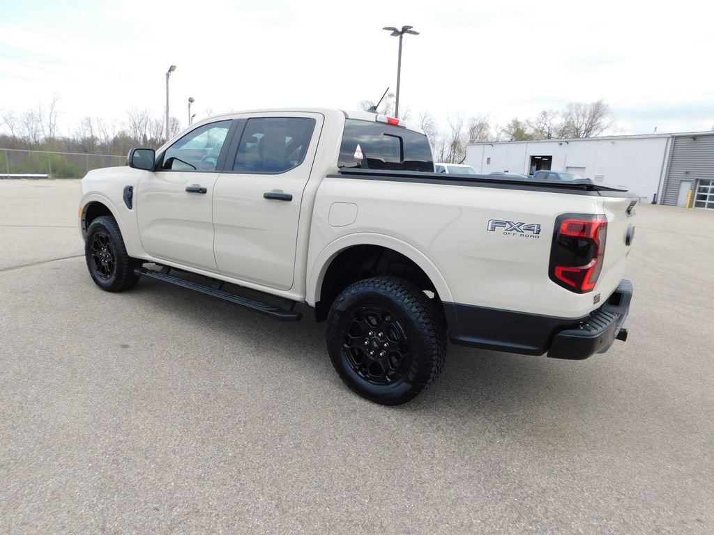Used 2025 Ford Ranger XLT w/ FX4 Off-Road Package image 9