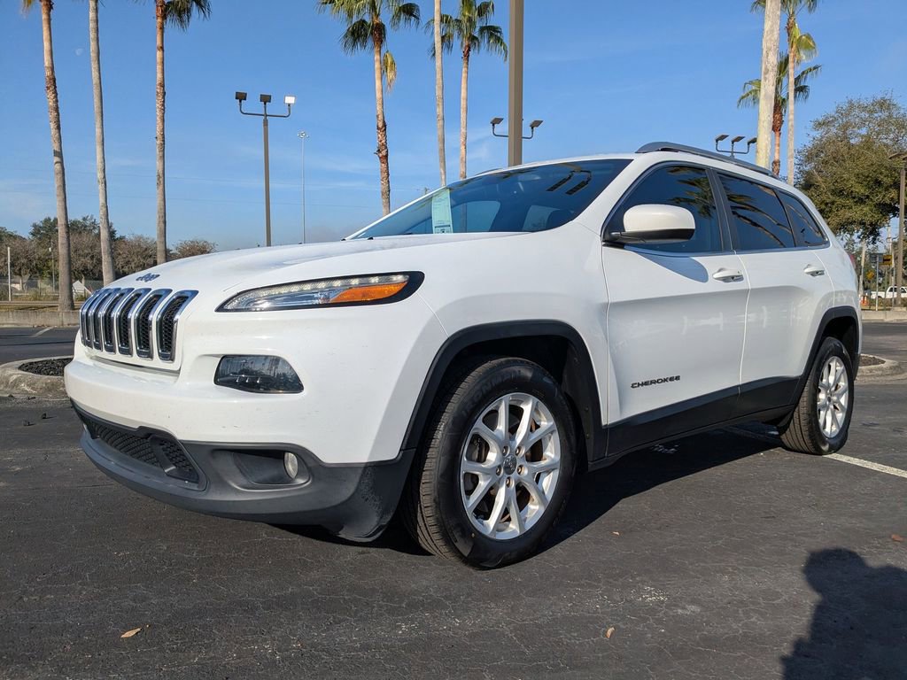 Used 2016 Jeep Cherokee Latitude w/ Comfort/Convenience Group image 8