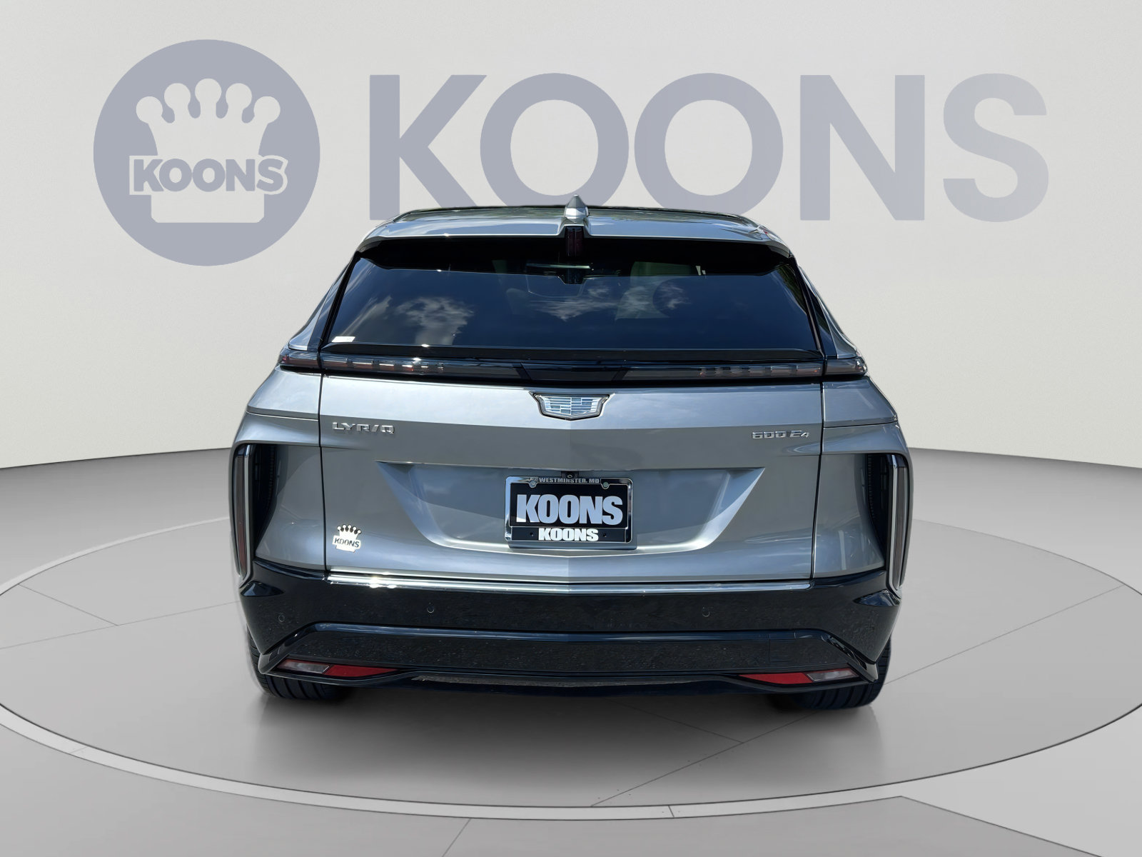 Used 2024 Cadillac Lyriq Luxury AWD/4WD image 5