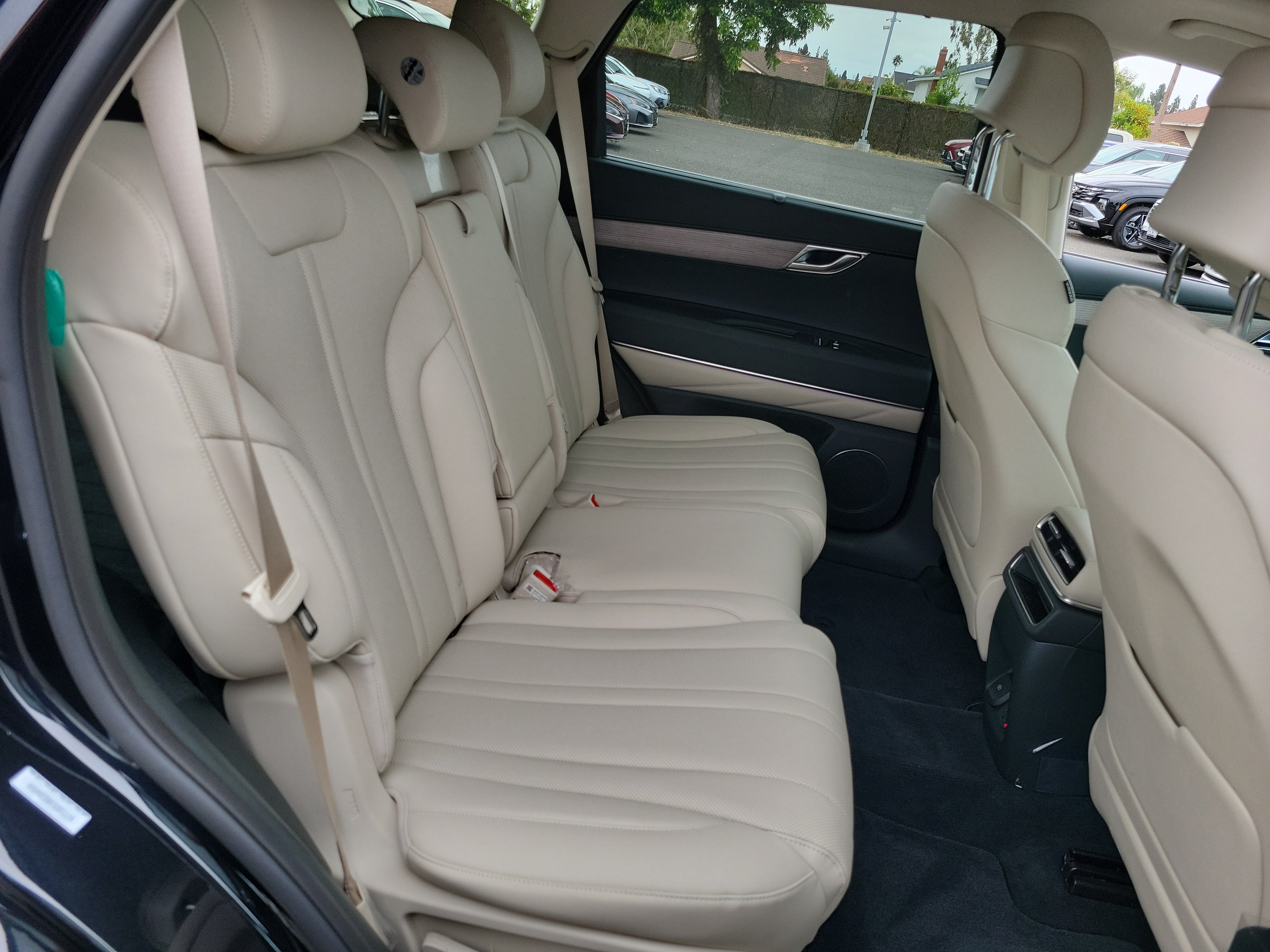 Certified 2026 Genesis GV80 2.5T Select AWD/4WD image 24