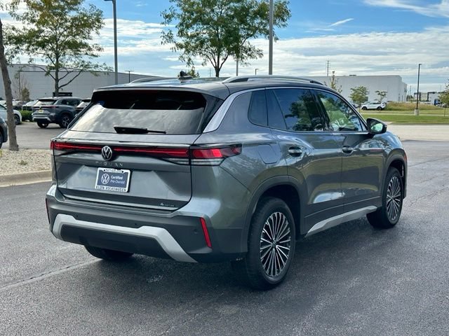 Certified 2025 Volkswagen Tiguan S w/ 18" Wheel Package AWD/4WD image 4
