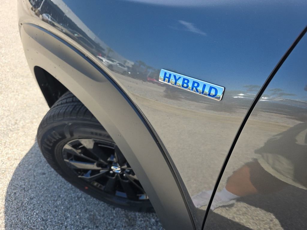 Certified 2025 MAZDA CX-50 2.5 Hybrid w/ Weather Package image 38