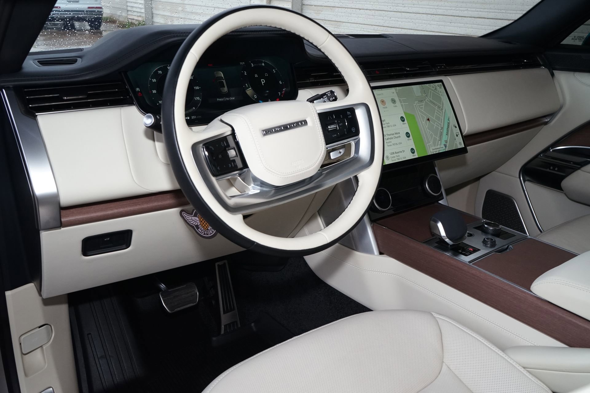 Used 2023 Land Rover Range Rover Autobiography AWD/4WD image 8