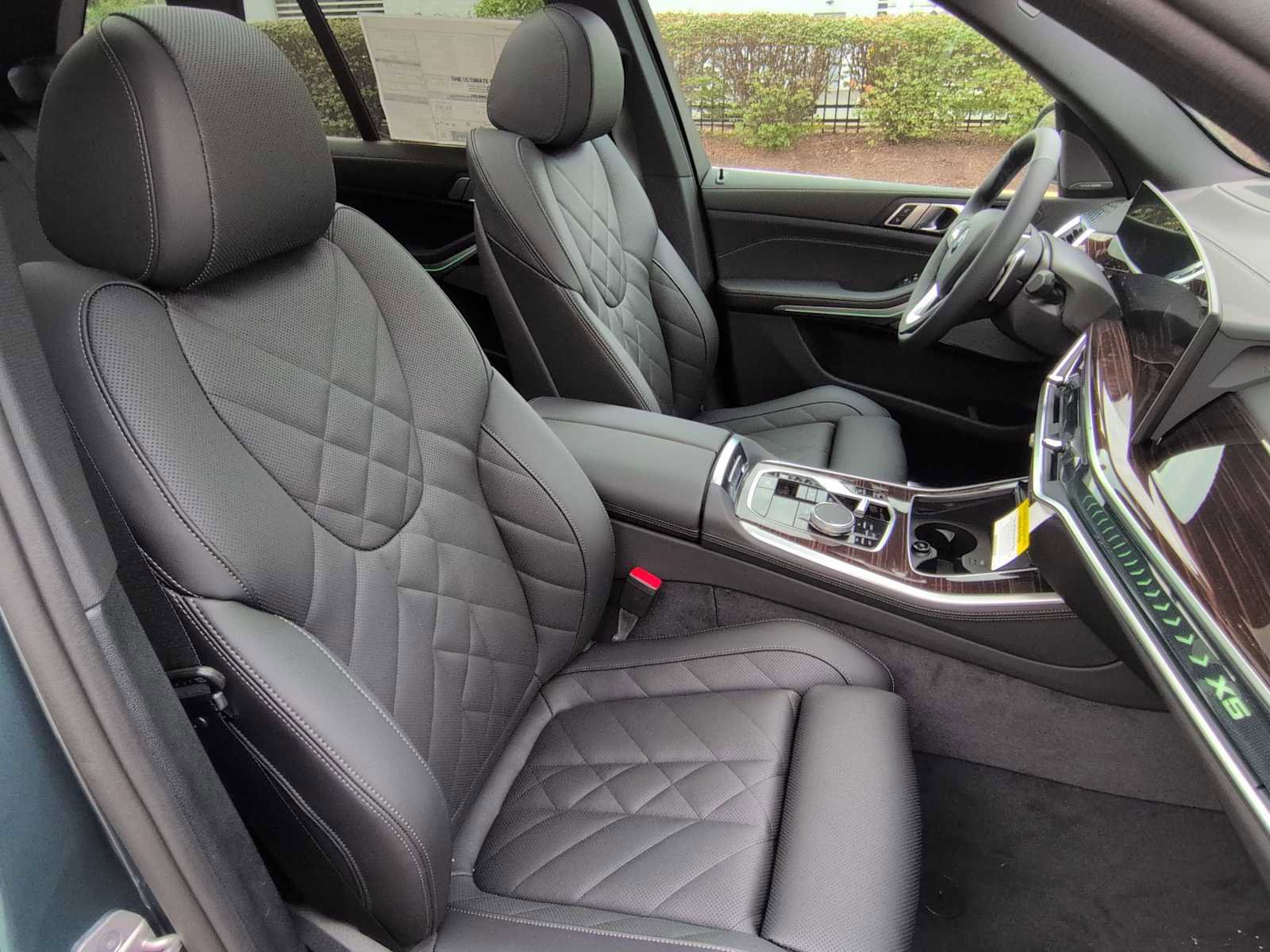 Used 2026 BMW X5 xDrive40i w/ Premium Package image 24