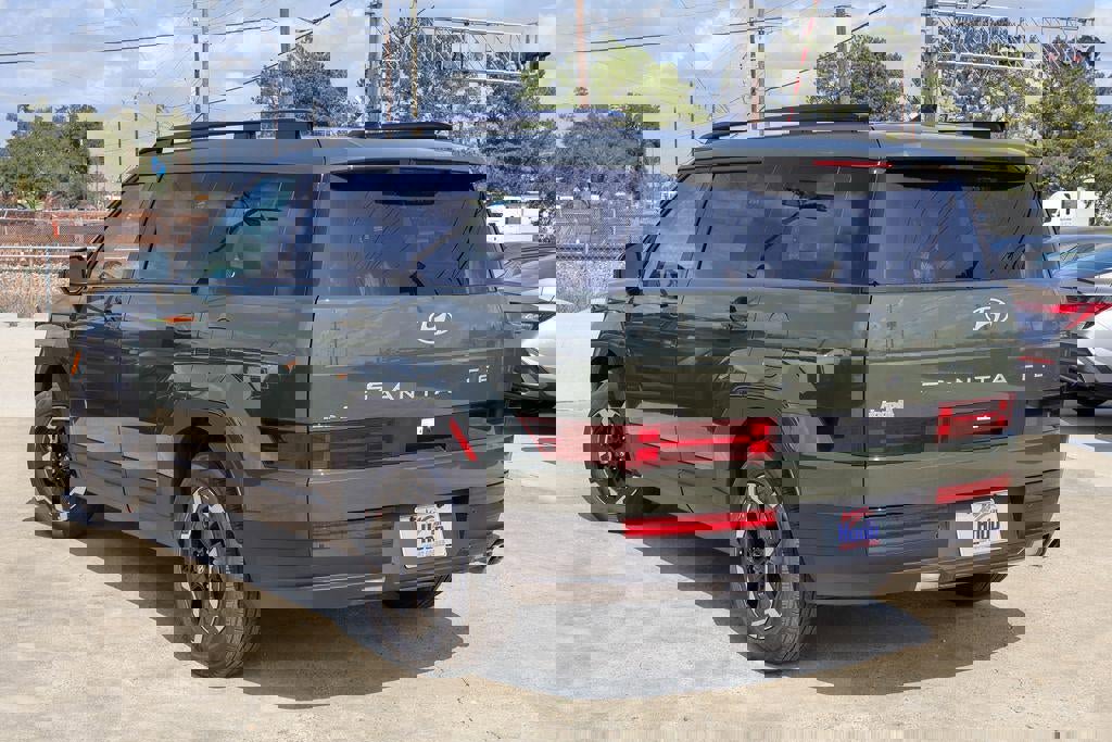 New 2026 Hyundai Santa Fe SEL image 2