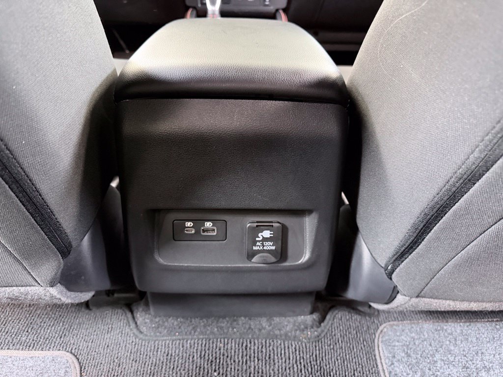 Used 2025 Nissan Frontier PRO-4X w/ Pro Convenience Package AWD/4WD image 26