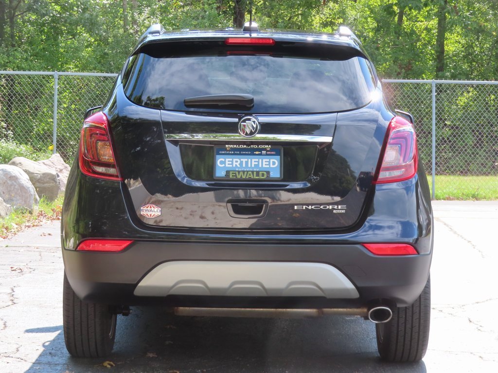 Used 2022 Buick Encore Preferred image 13