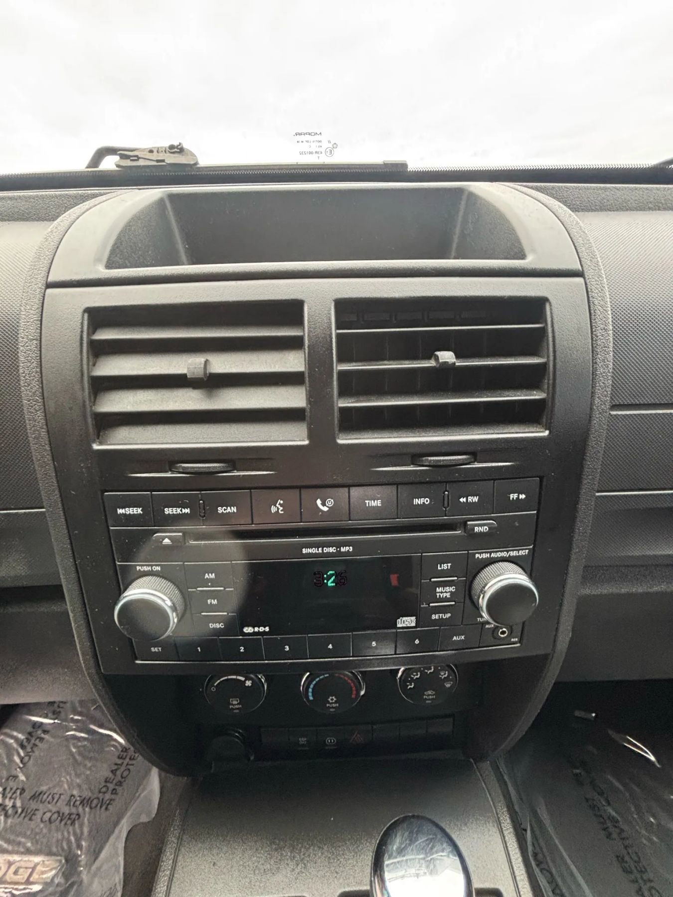 Used 2007 Dodge Nitro SXT image 20