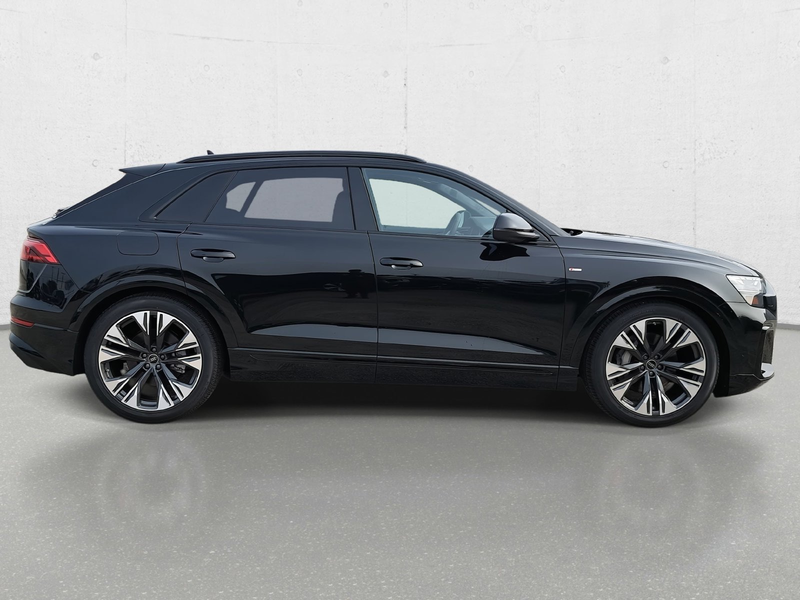 New 2026 Audi Q8 Prestige AWD/4WD image 4