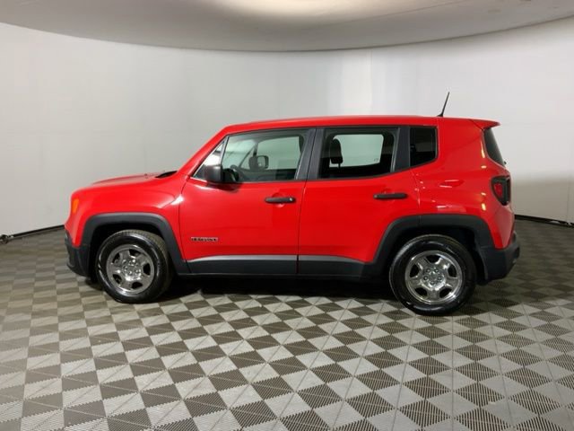 Used 2017 Jeep Renegade Sport w/ Power & Air Group FWD image 10