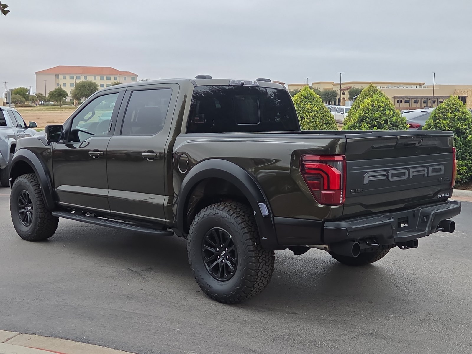 New 2026 Ford F150 Raptor AWD/4WD image 3