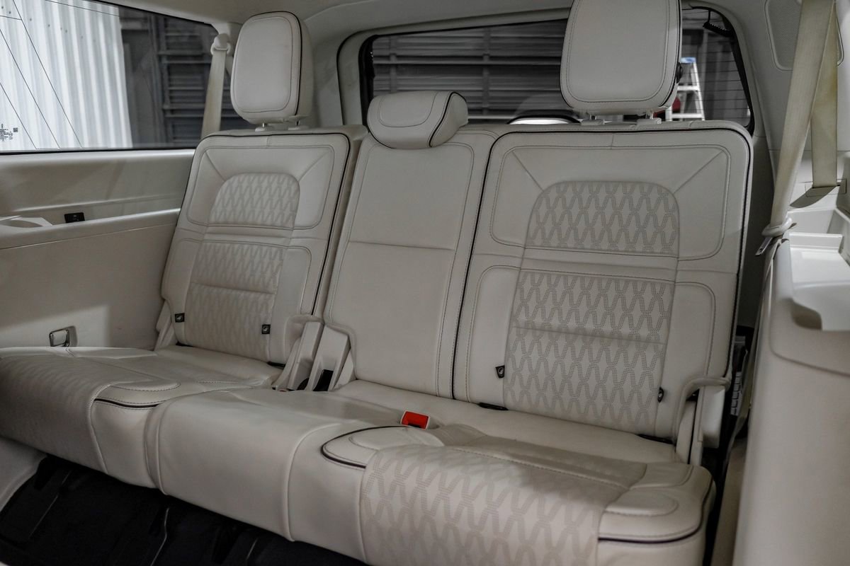 Used 2021 Lincoln Navigator L Black Label w/ Cargo Convenience Package image 42