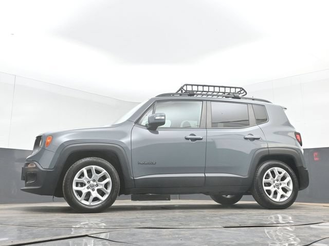 Used 2018 Jeep Renegade Altitude FWD image 43