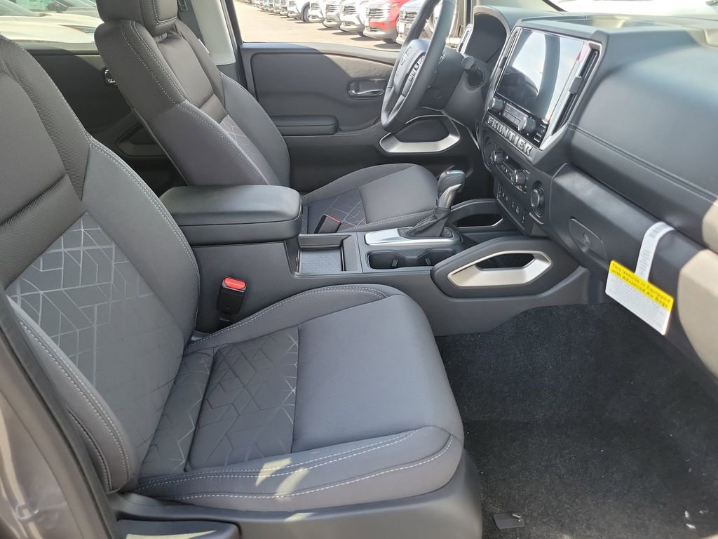New 2026 Nissan Frontier SV w/ SV Convenience Package image 12