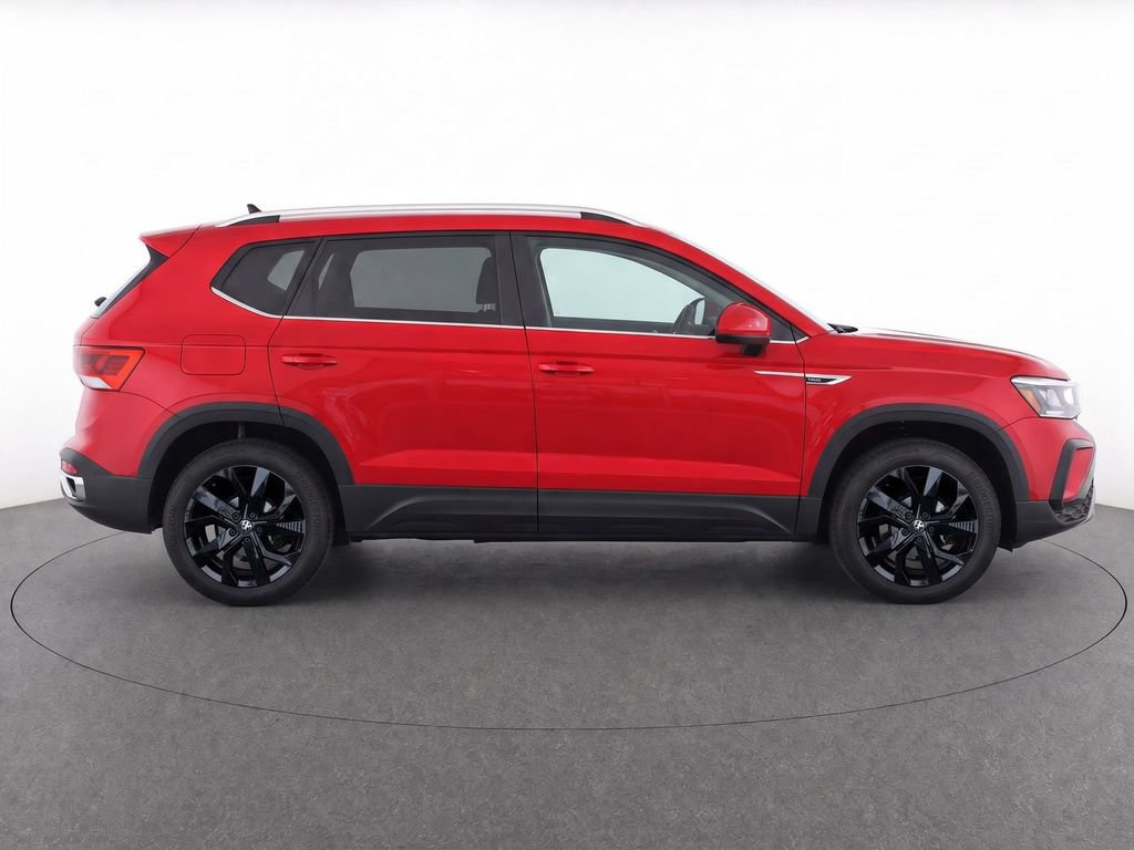 Certified 2023 Volkswagen Taos SE AWD/4WD image 10