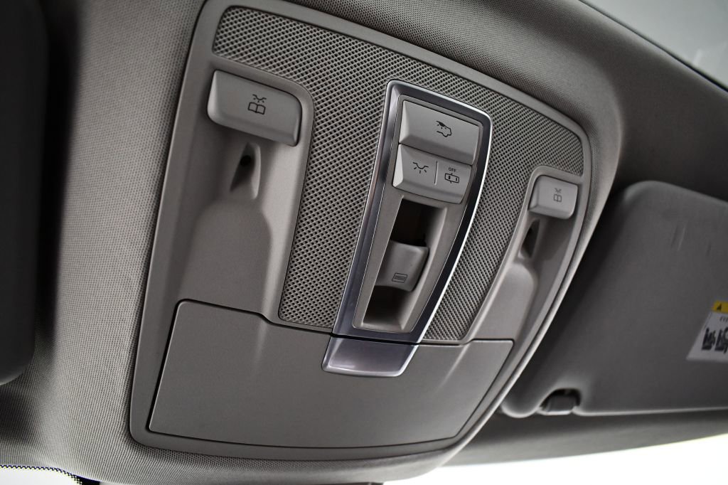 Used 2015 Mercedes-Benz ML 250 BlueTEC 4MATIC image 33