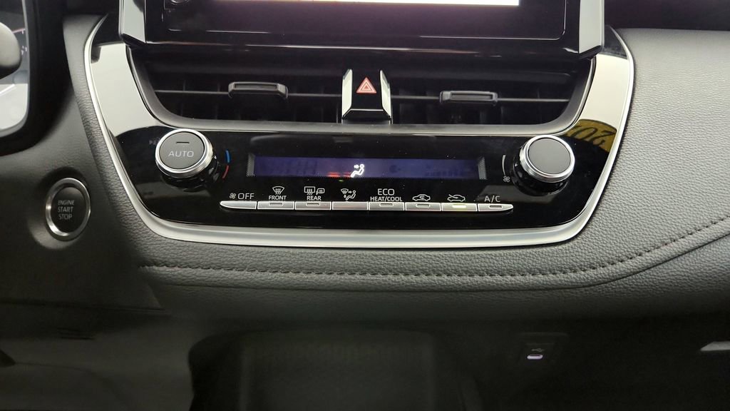 Certified 2024 Toyota Corolla SE FWD image 38