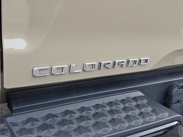 Used 2023 Chevrolet Colorado ZR2 w/ ZR2 Convenience Package III AWD/4WD image 29