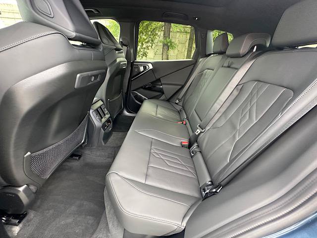 New 2026 BMW X3 xDrive30i w/ Premium Package AWD/4WD image 5