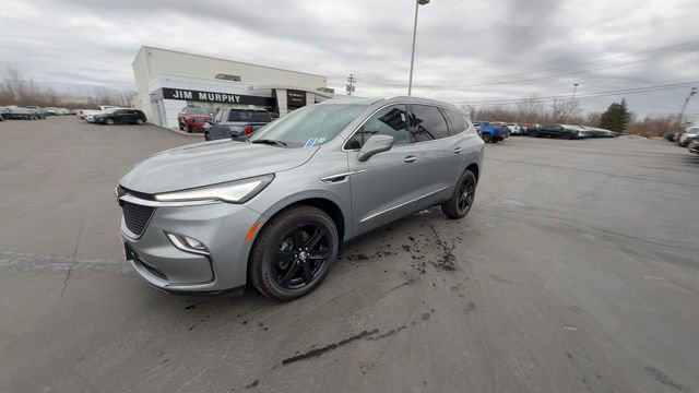 Certified 2024 Buick Enclave Essence w/ Sport Touring Edition image 4