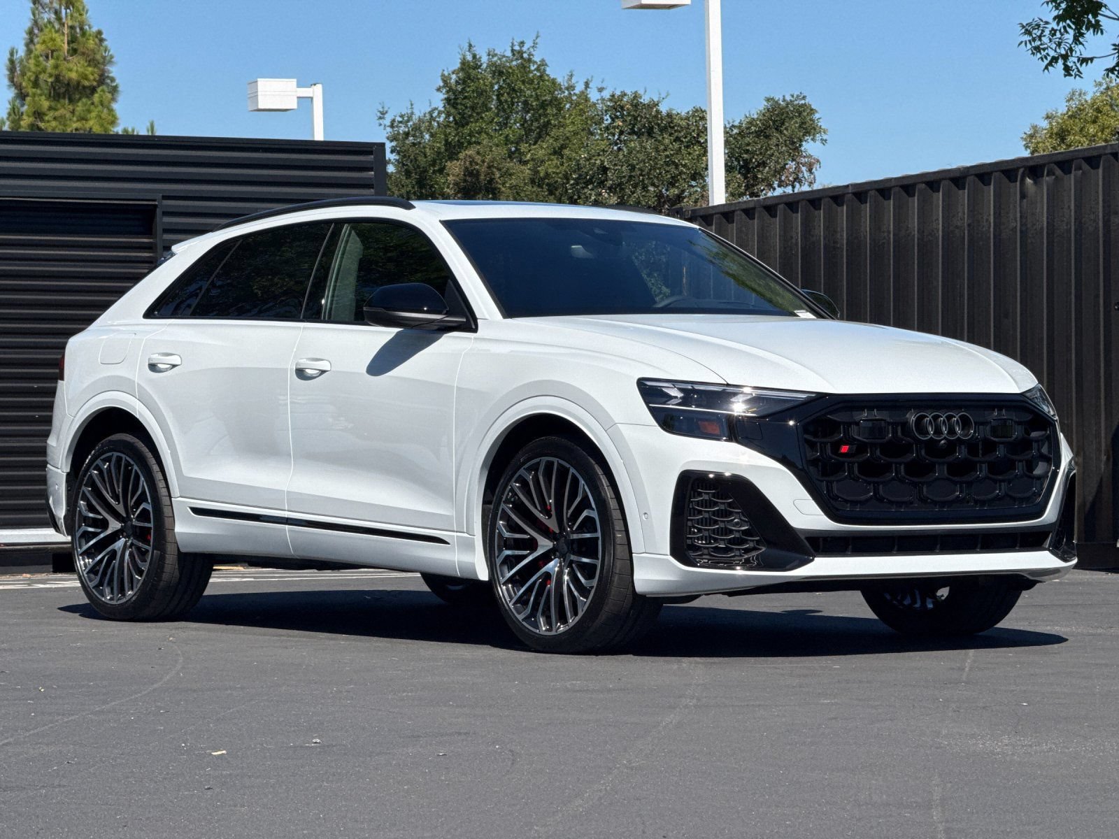 New 2026 Audi SQ8 Prestige AWD/4WD image 8