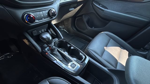 Used 2021 Chevrolet TrailBlazer ACTIV w/ Driver Confidence Package FWD image 14