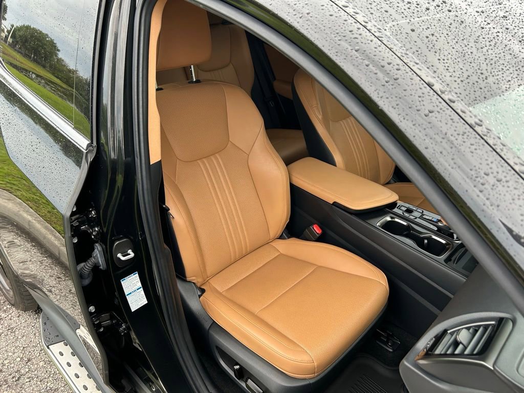 Used 2022 Lexus NX 350 AWD image 16