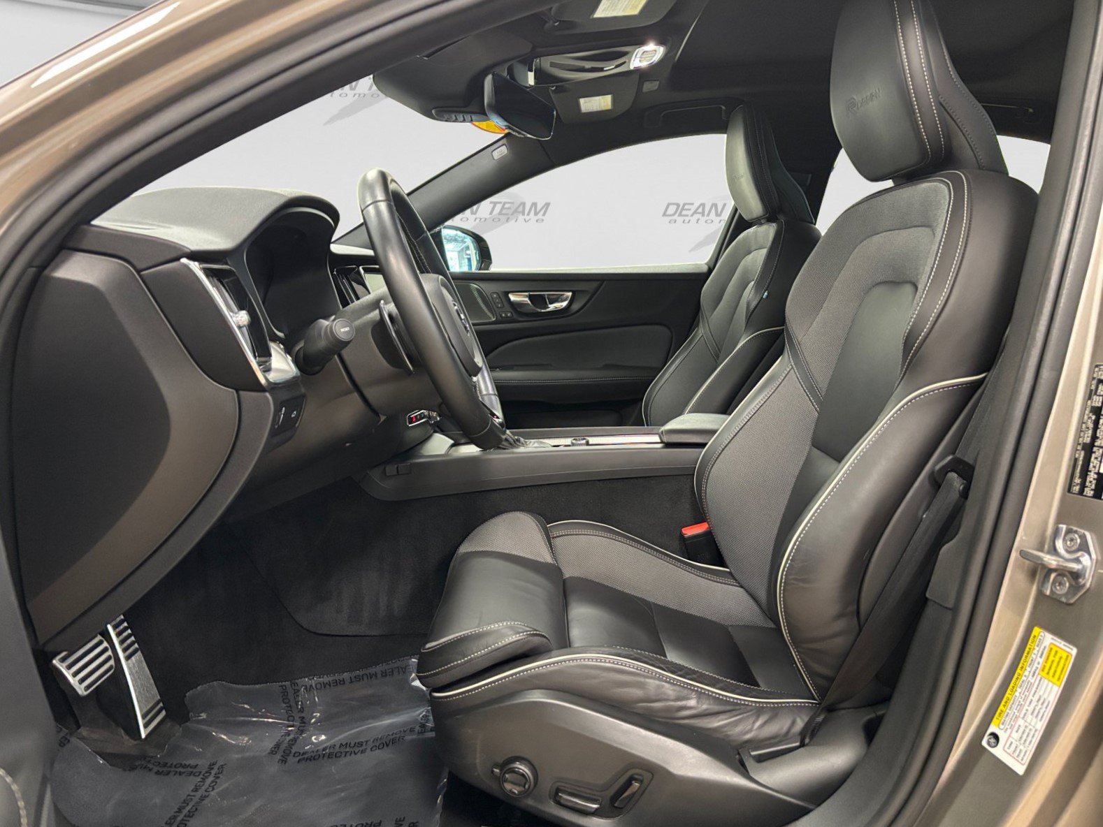 Used 2019 Volvo S60 T6 R-Design AWD/4WD image 9